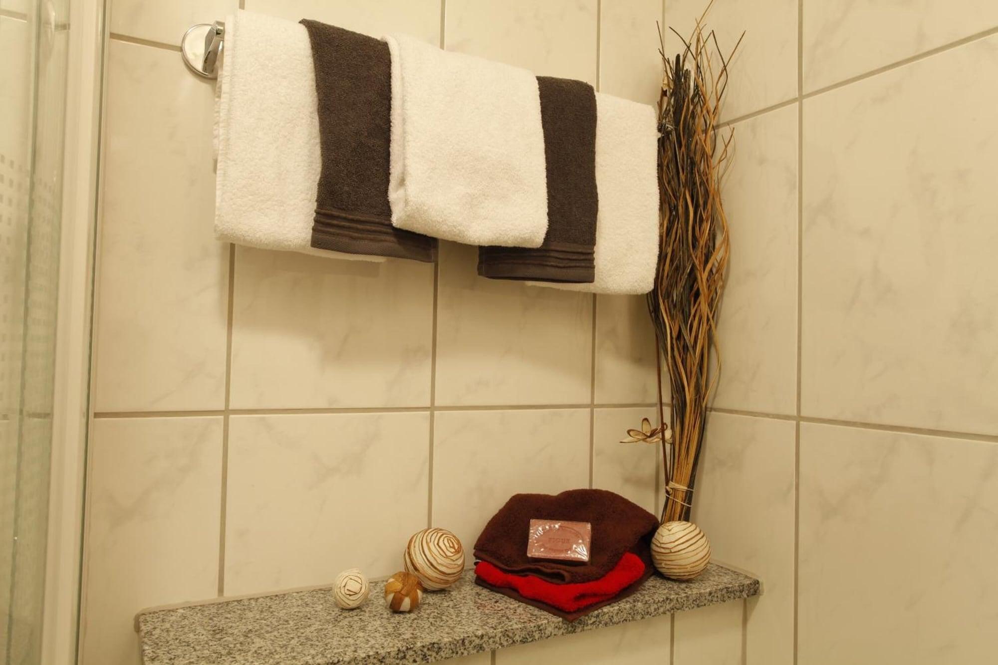 Centro Hotel Arkadia Köln Ngoại thất bức ảnh